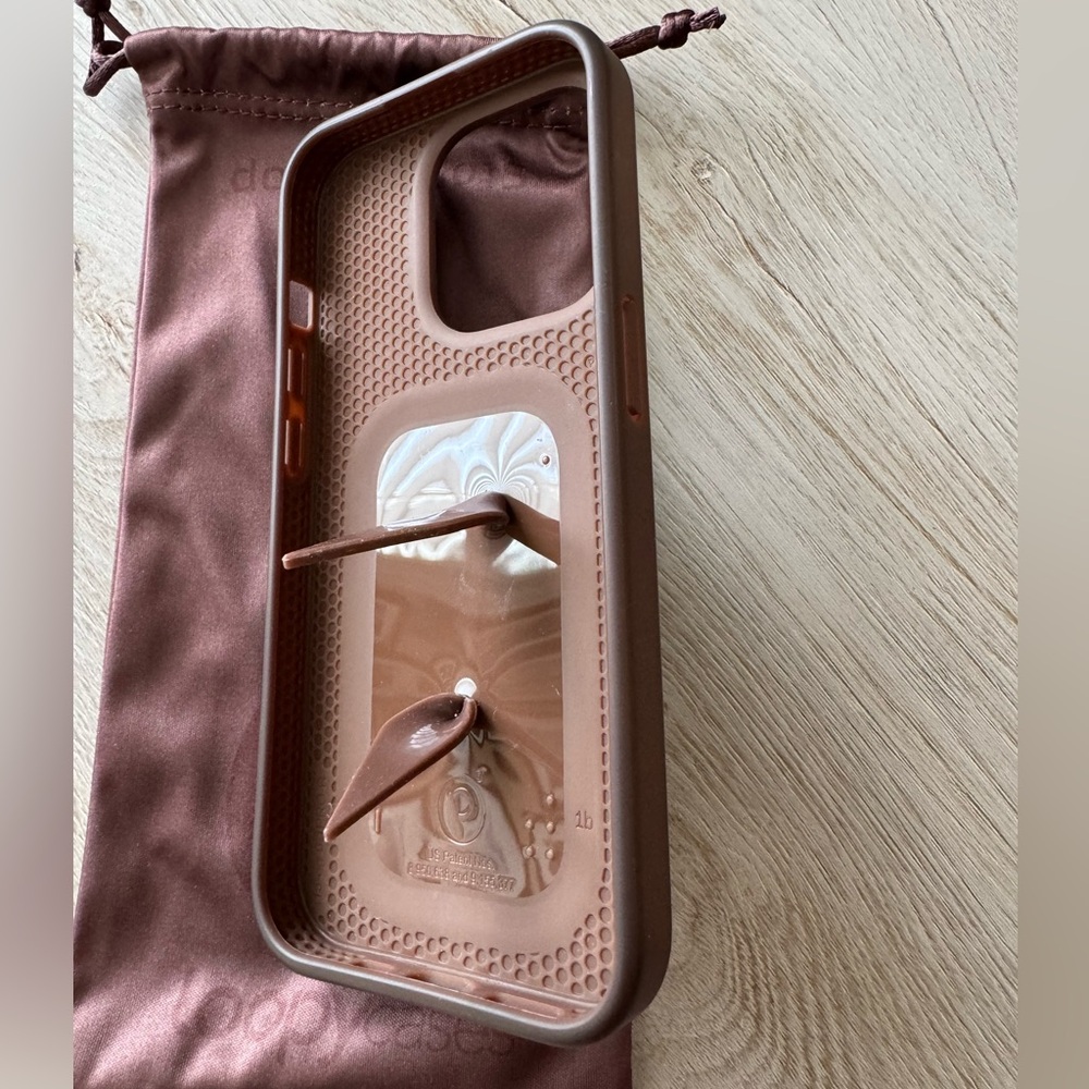 Loopycases phone case for iPhone15 Pro, Espresso Brown - Picture 8 of 9